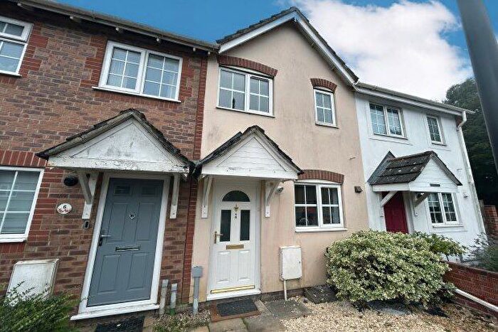2 Bedroom Town House To Rent In Beaulieu Drive, Yeovil, BA21