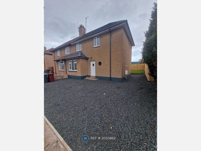 3 Bedroom Semi-Detached House To Rent In Kirkton Avenue, Dundee, DD3