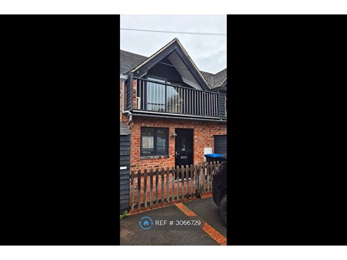 2 Bedroom Terraced House To Rent In Sellers Yard, Ashbourne, DE6