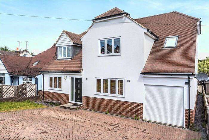 4 Bedroom Detached House To Rent In Cavendish Avenue, Sevenoaks, Kent, TN13