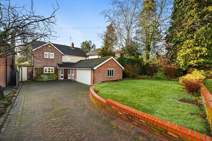 4 Bedroom Detached House For Sale In Tabors Avenue, Chelmsford, CM2