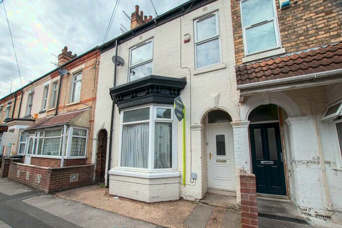 4 Bedroom Terraced House To Rent In Grafton Street, Hull, East Riding Of Yorkshire, HU5