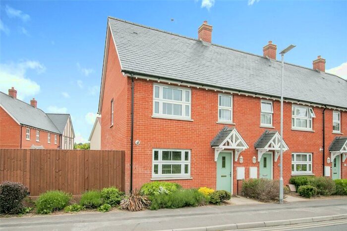 3 Bedroom End Of Terrace House For Sale In Bulmer Road, Sudbury, Suffolk, CO10