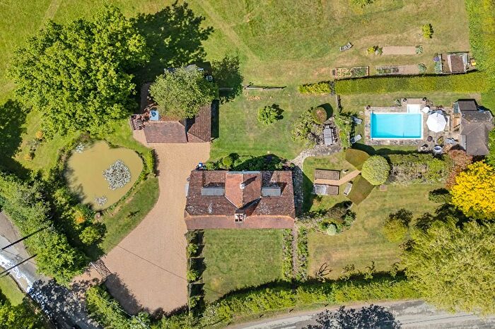 5 Bedroom Property For Sale In Smarden, Kent, TN27