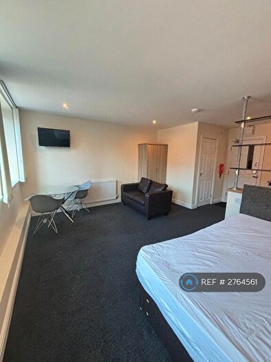 1 Bedroom Flat To Rent In Young Street, Doncaster, DN1