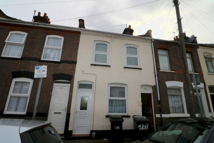 1 Bedroom Property To Rent In Highbury Road, Luton, LU3