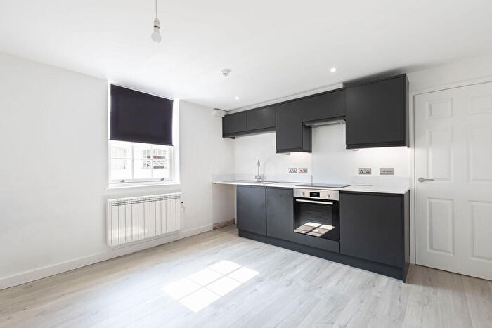 1 Bedroom Apartment To Rent In St Pauls Street South, Cheltenham, GL50