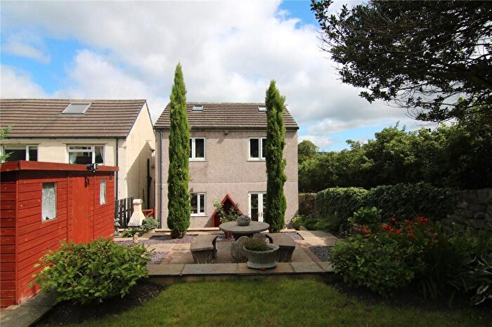 3 Bedroom Detached House For Sale In Chapel Road, Steeton, BD20