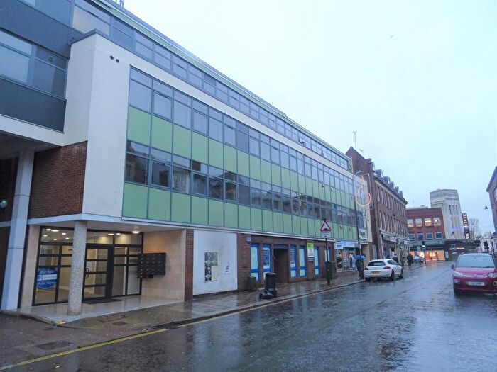 1 Bedroom Apartment To Rent In Flat The Glass House, Mill Street, MK40