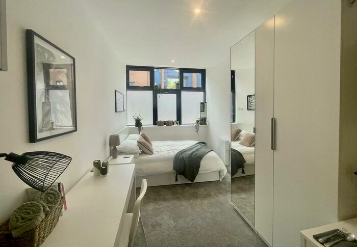 Studio To Rent In Kingston, KT2