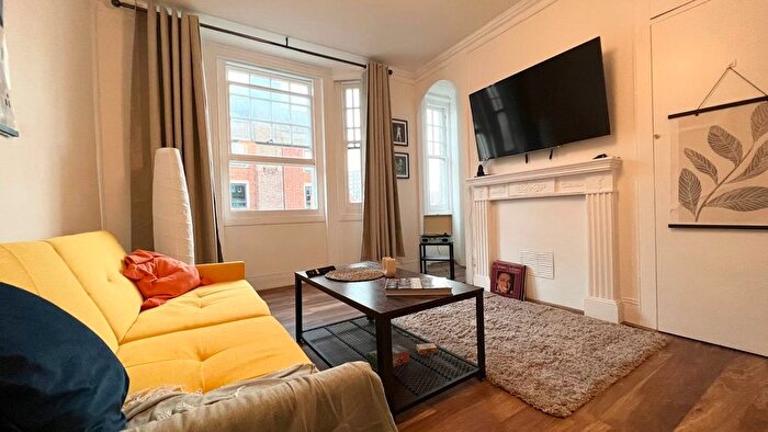 2 Bedroom Flat To Rent In Freshwater Court, Crawford Street, London, W1H