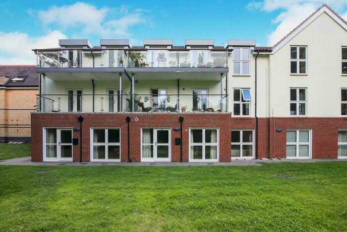 2 Bedroom Flat To Rent In Moor Green Lane, Birmingham, B13