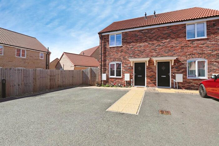2 Bedroom Semi Detached House For Sale In Pheasant Street, Holbeach, Spalding, PE12