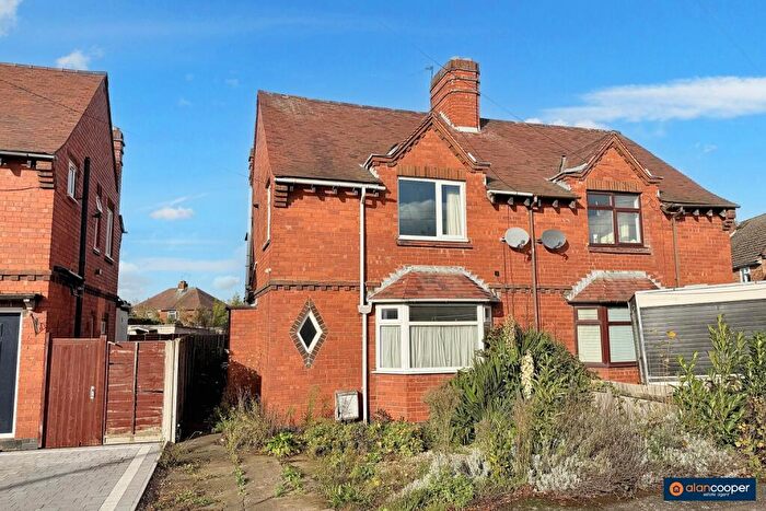 2 Bedroom Semi Detached House For Sale In Tenlons Road, Stockingford, Nuneaton, CV10