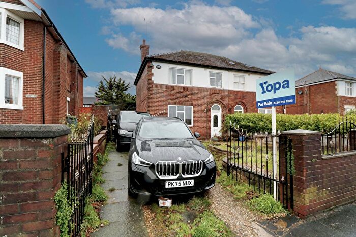 3 Bedroom Semi Detached House For Sale In Staining Road, Blackpool, FY3