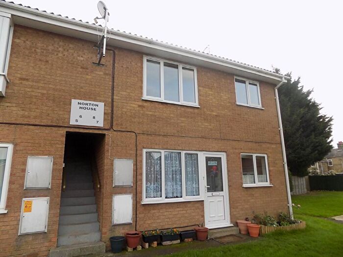 2 Bedroom Flat To Rent In St Johns Chase, March, PE15