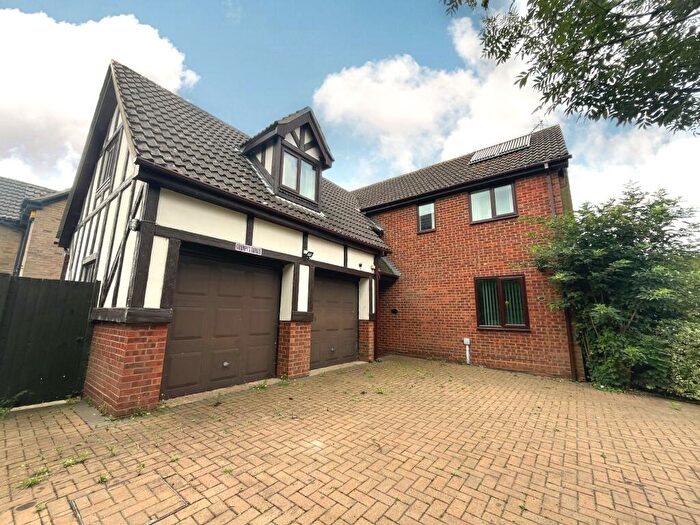 5 Bedroom Detached House For Sale In Cricketers Way, Benwick, March, PE15