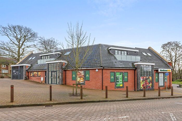 2 Bedroom Flat For Sale In Pine Trees, High Wycombe, HP11