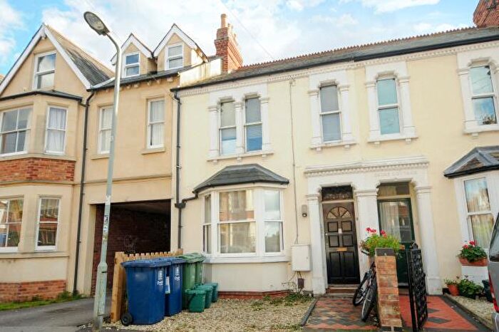 Apartment To Rent In Fairacres Road, East Oxford, OX4