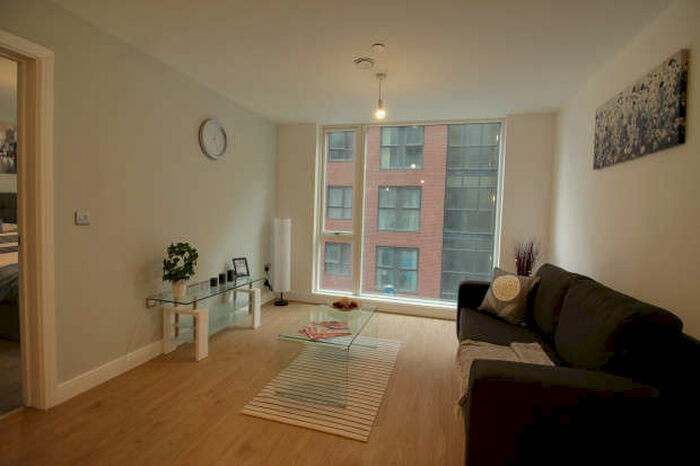 1 Bedroom Apartment To Rent In North Central 9 Dyche Street, Manchester, M4