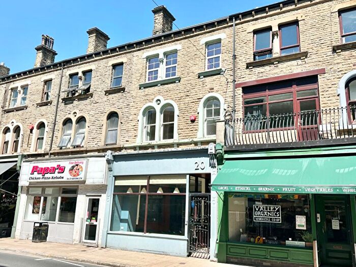 2 Bedroom Apartment To Rent In A Market Street, Calderdale, HX7