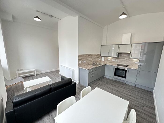 2 Bedroom Flat To Rent In Flat, Old Mill, DD1