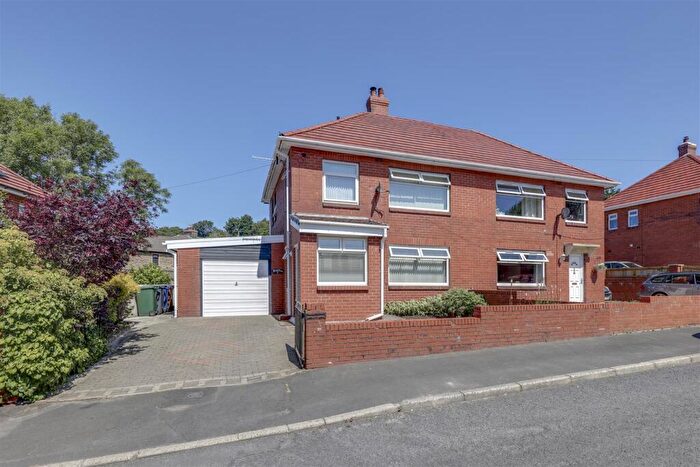 3 Bedroom Semi-Detached House For Sale In Kirk View, Waterfoot, Rossendale, BB4