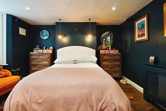 1 Bedroom Flat For Sale In Farm Road, Hove, BN3
