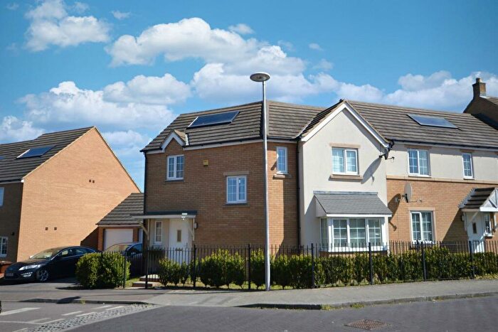 3 Bedroom Semi-Detached House To Rent In Olympic Square, Corby, NN18