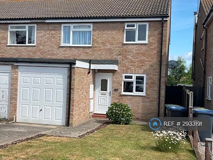 3 Bedroom Semi-Detached House To Rent In Hampton Close, Herne Bay, CT6