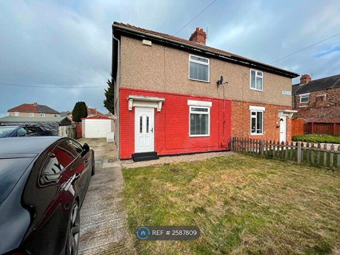 3 Bedroom Semi-Detached House To Rent In Skerne Road, Stockton-On-Tees, TS20