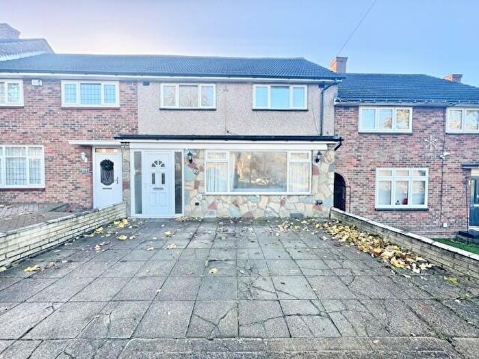 3 Bedroom Terraced House To Rent In Whitchurch Road, Harold Hill, RM3