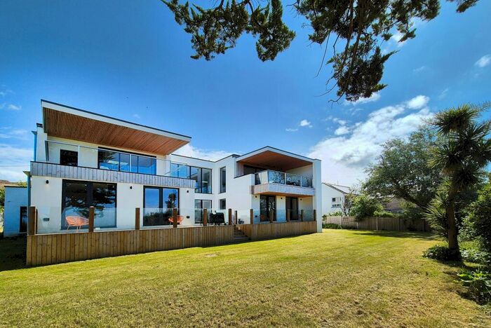 5 Bedroom Detached House For Sale In Croyde, EX33