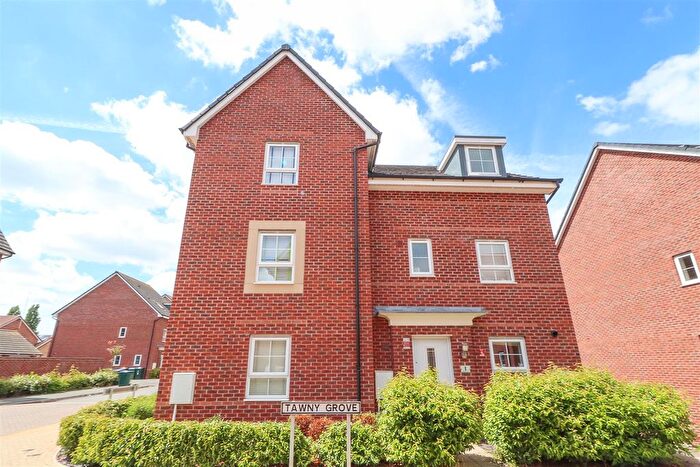 4 Bedroom Semi-Detached House To Rent In Tawny Grove, Canley, Coventry, CV4