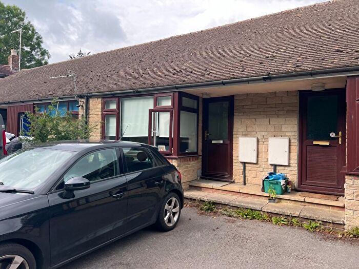 1 Bedroom Terraced Bungalow For Sale In Southbrook Cottages, Bayford, Wincanton, Somerset, BA9