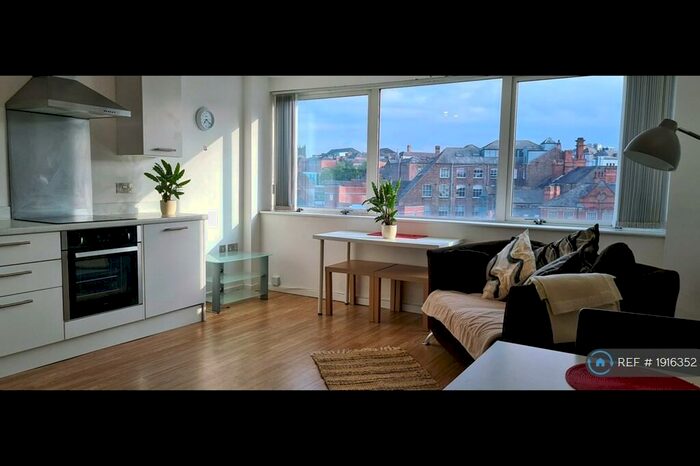 1 Bedroom Flat To Rent In Marco Island, Nottingham, NG1