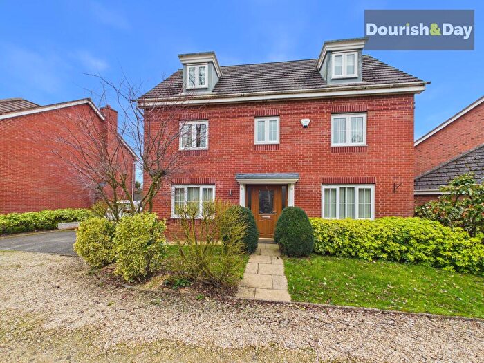 5 Bedroom Detached House For Sale In The Garthlands, Stafford, ST17