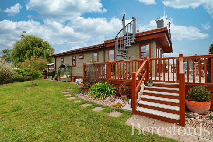 2 Bedroom Detached House For Sale In Saltmarsh Point, Osea, Heybridge, CM9