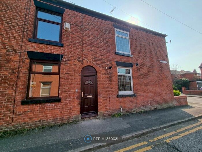 2 Bedroom Terraced House To Rent In Thorley Street, Failsworth, Manchester, M35