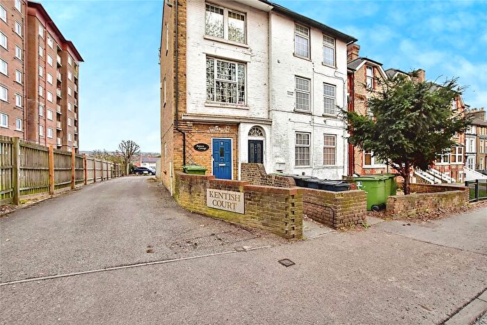 1 Bedroom Flat To Rent In London Road, Maidstone, Kent, ME16