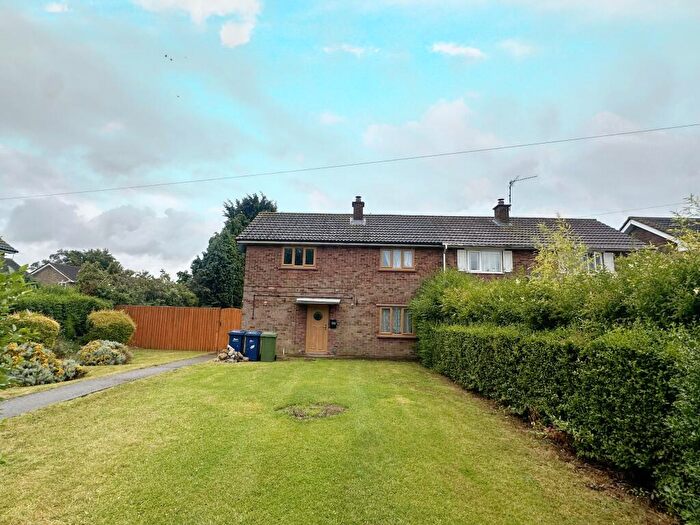 3 Bedroom House To Rent In Crescent Road, Whittlesey, Peterborough, PE7