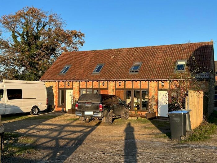 1 Bedroom Mews House To Rent In Brokerswood Road, Southwick, Trowbridge, BA14