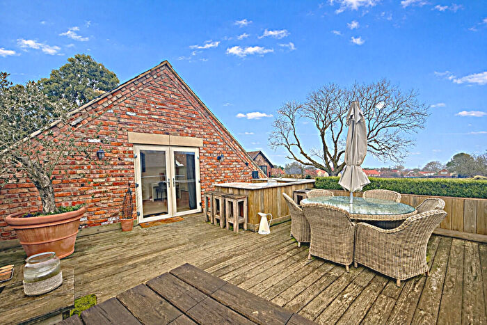 2 Bedroom Barn Conversion To Rent In Ashton Lane, Braithwell, S66