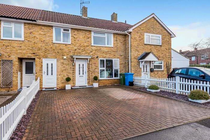 3 Bedroom Terraced House To Rent In Trumbull Road, Bracknell, RG42