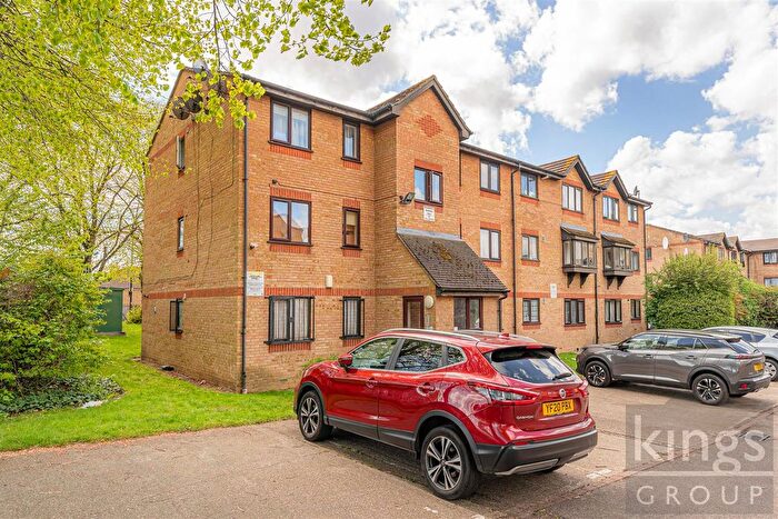 1 Bedroom Flat To Rent In Wigston Close, Edmonton, N18