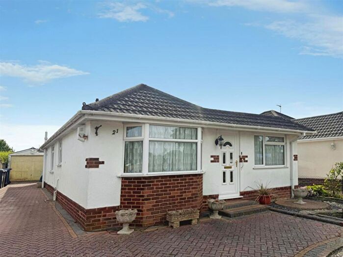 4 Bedroom Detached Bungalow To Rent In Finchfield Avenue, Bournemouth, BH11