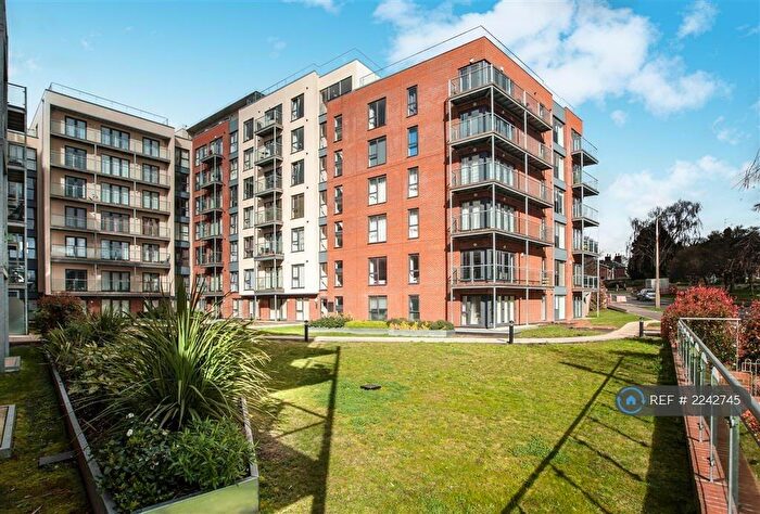 2 Bedroom Flat To Rent In Midland Road, Hemel Hempstead, HP2