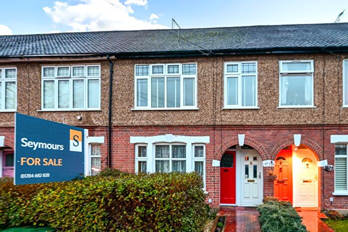 1 Bedroom Maisonette For Sale In Staines, Surrey, TW18