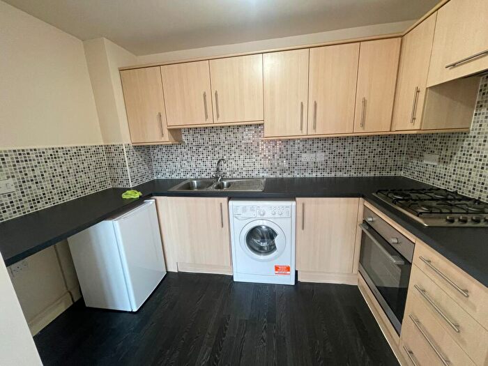 2 Bedroom Flat To Rent In Occupation Lane, Woodville, Swadlincote, DE11