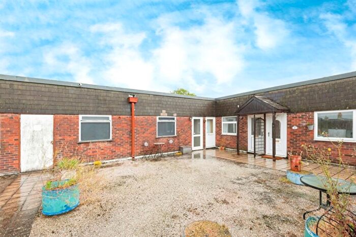 2 Bedroom Flat To Rent In Church Lane, Royston, SG8